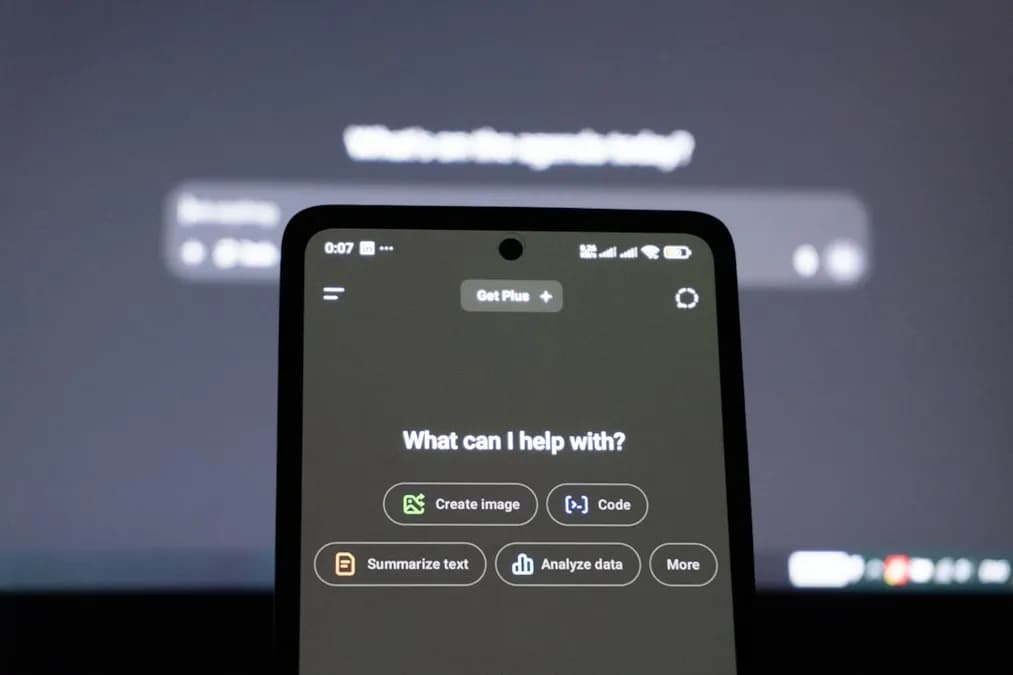 macOS 27 Golden Gate: New Siri Takes on AI Apps