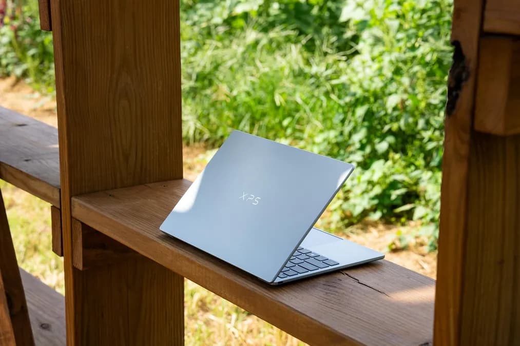 Dell XPS 13 2026 Review: MacBook's Biggest Rival Yet
