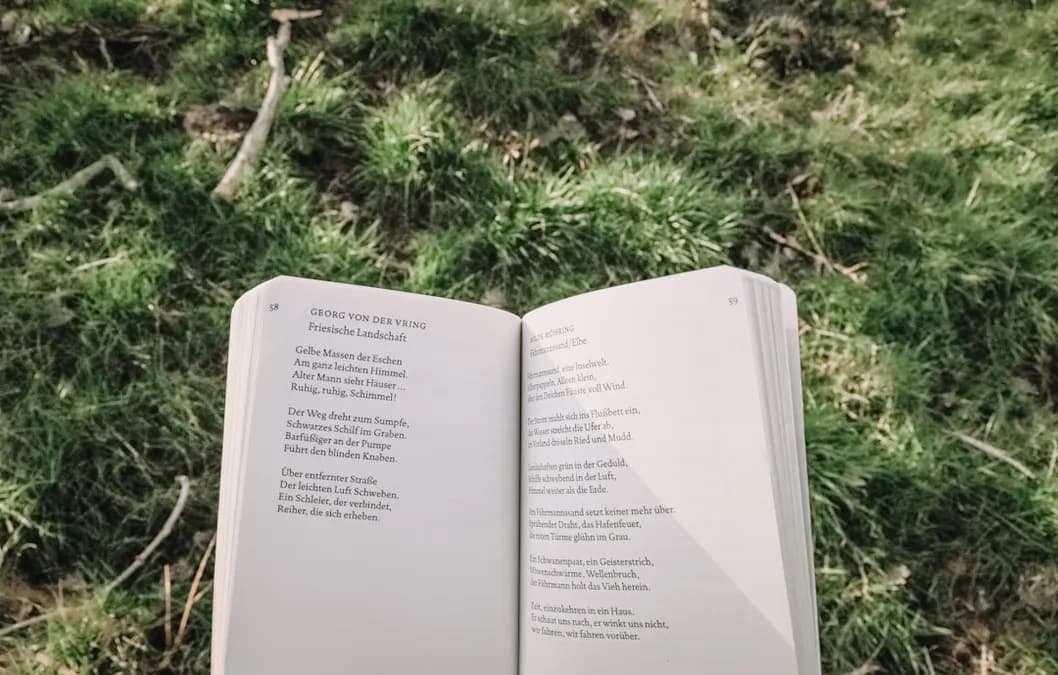 BookTok Explained: How TikTok Changed Reading Culture