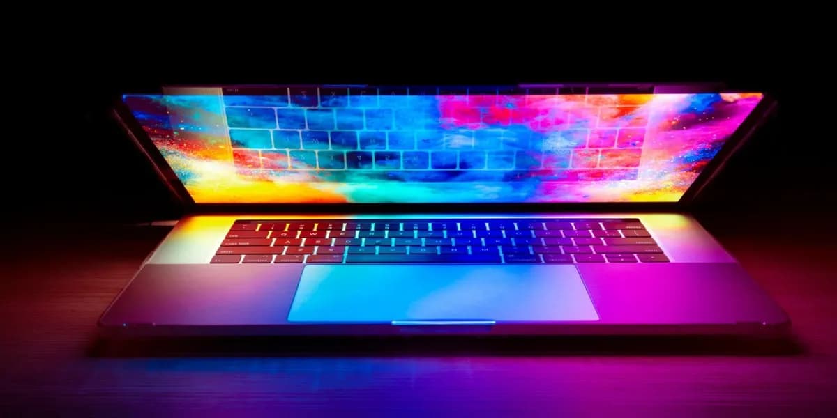 MacBook Pro OLED 2026: Thinner, Lighter Redesign Details