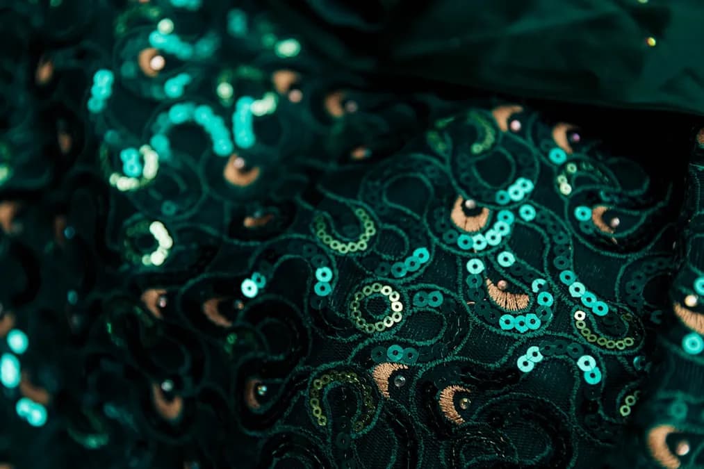 Bob Mackie, Sultan of Sequins, Dead at 87
