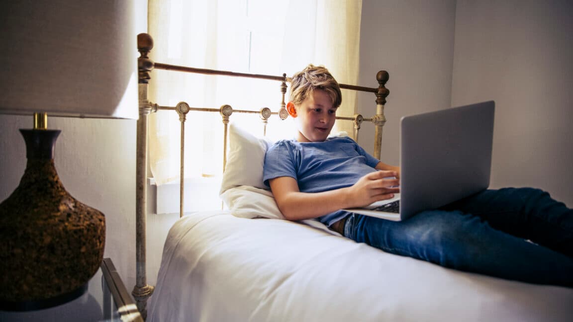 Boy Gets 'Toasted Skin' from Daily Laptop Use