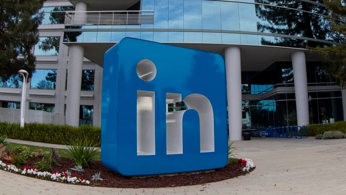 LinkedIn Wins BrowserGate Chrome Extension Lawsuit